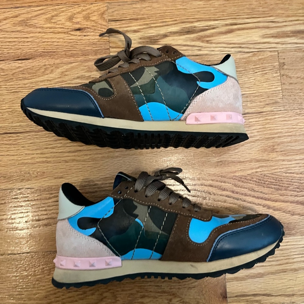 VALENTINO GARAVANI ROCKSTUD CAMO TRAINER WOMAN SNEAKER - Picture 4 of 8